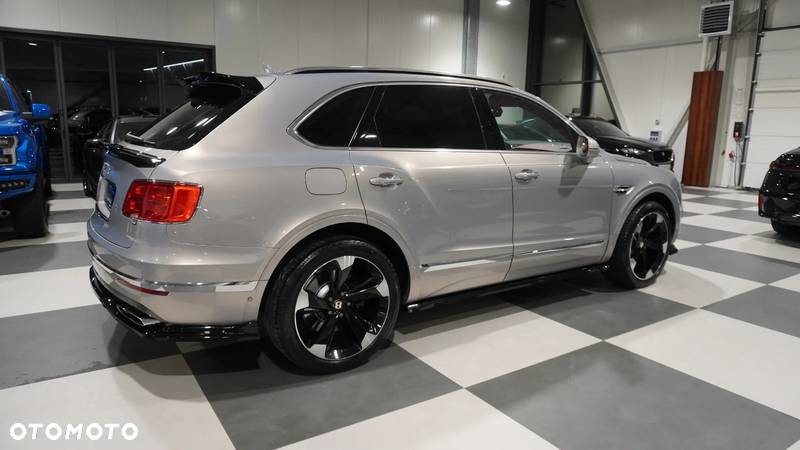 Bentley Bentayga V8 - 3