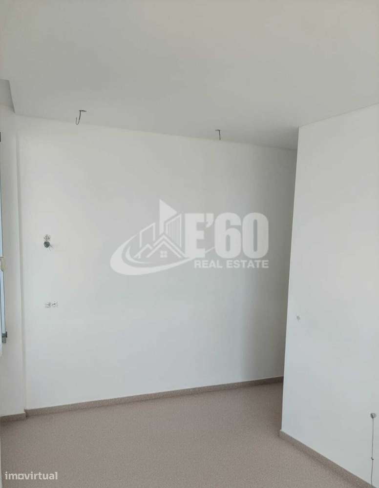 T2 COM TERRAÇO SÃO FÉLIX DA MARINHA-28