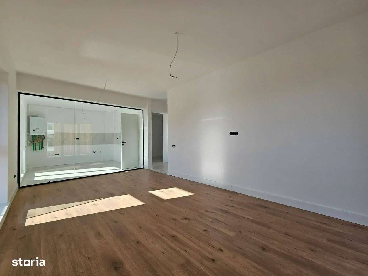 Apartament 4 camere Lux / Piscina / Spatii Verzi /Preturi Negociabile - Imagine principală: 2/13