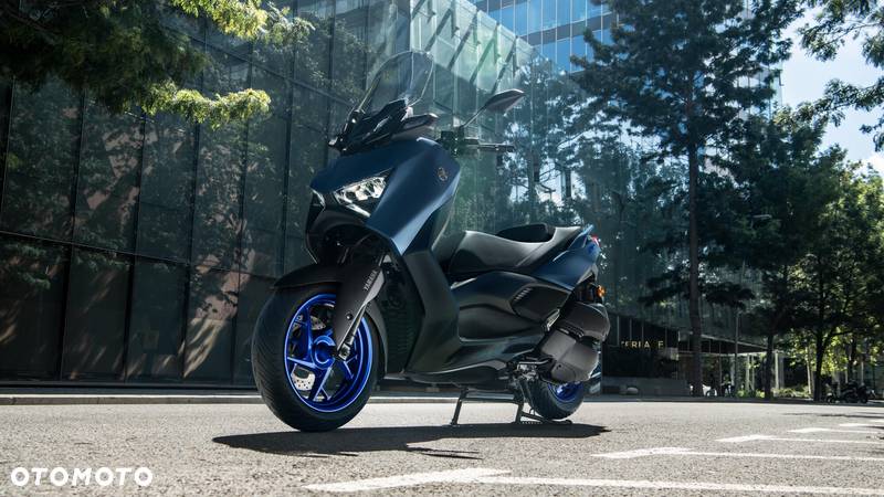 Yamaha X-max - 6