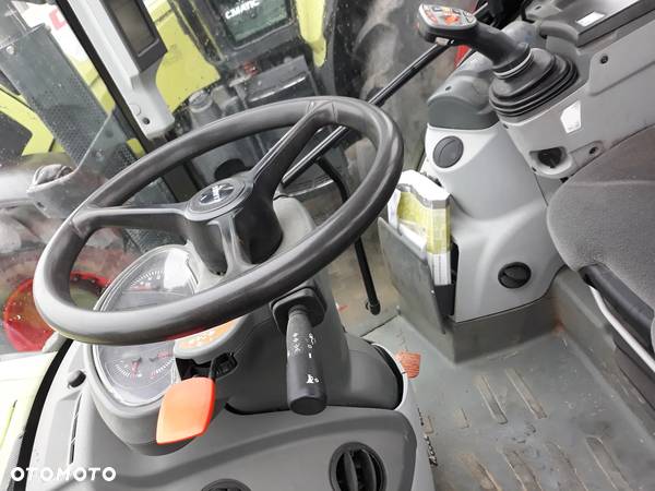 Claas ARION 420 - 10