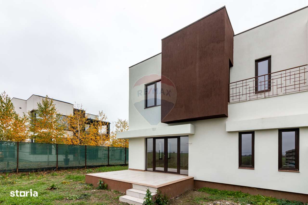 Casă / Vilă cu 5 camere de vânzare Tunari, Dimieni-13