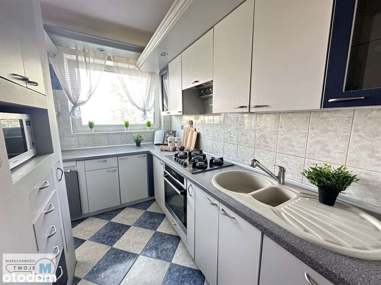 4 pokojowe mieszkanie z balkonem - Osiedle Ksm-9