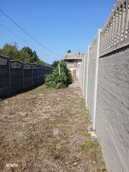 Vand casa de vacanta (jumate de duplex la rosu), lac Surduc - Imagine principală: 4/7