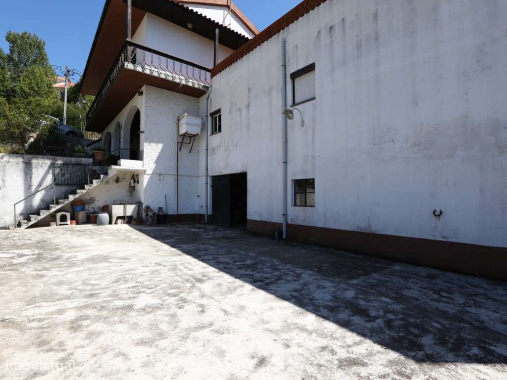 Oportunidade Prime no Centro de Alcobaça Terreno de 2.225 m² com Po...-18