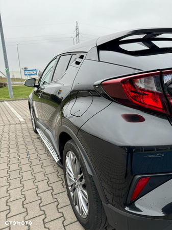 Toyota C-HR - 8