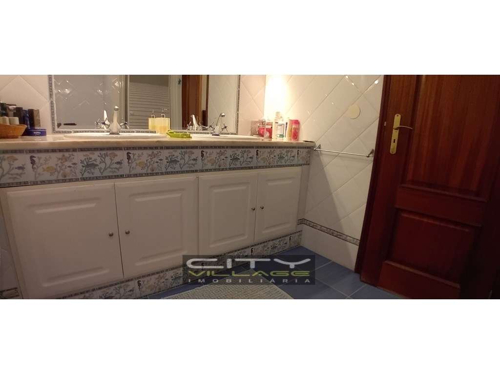 Moradia Zona Saldanha Montijo-23