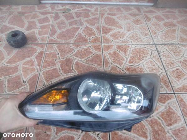 Lampa FORD FOCUS II LIFT RS ST EUROPA - 2