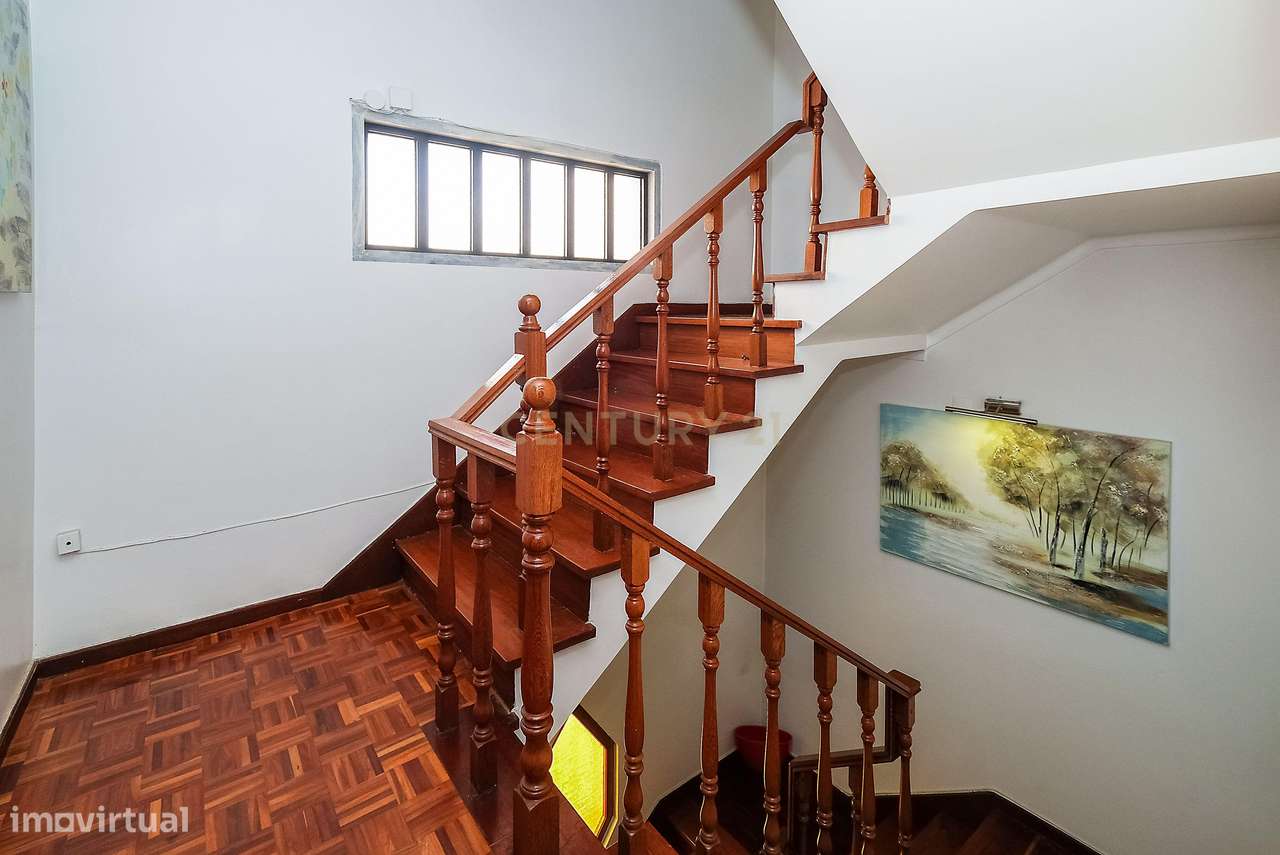 Moradia na Madorna, Parede — uma excelente alternativa ao apartamento-19