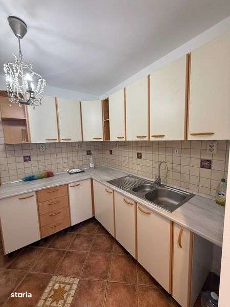 DOROBANTI piata,zona foarte linistita - Imagine principală: 5/8