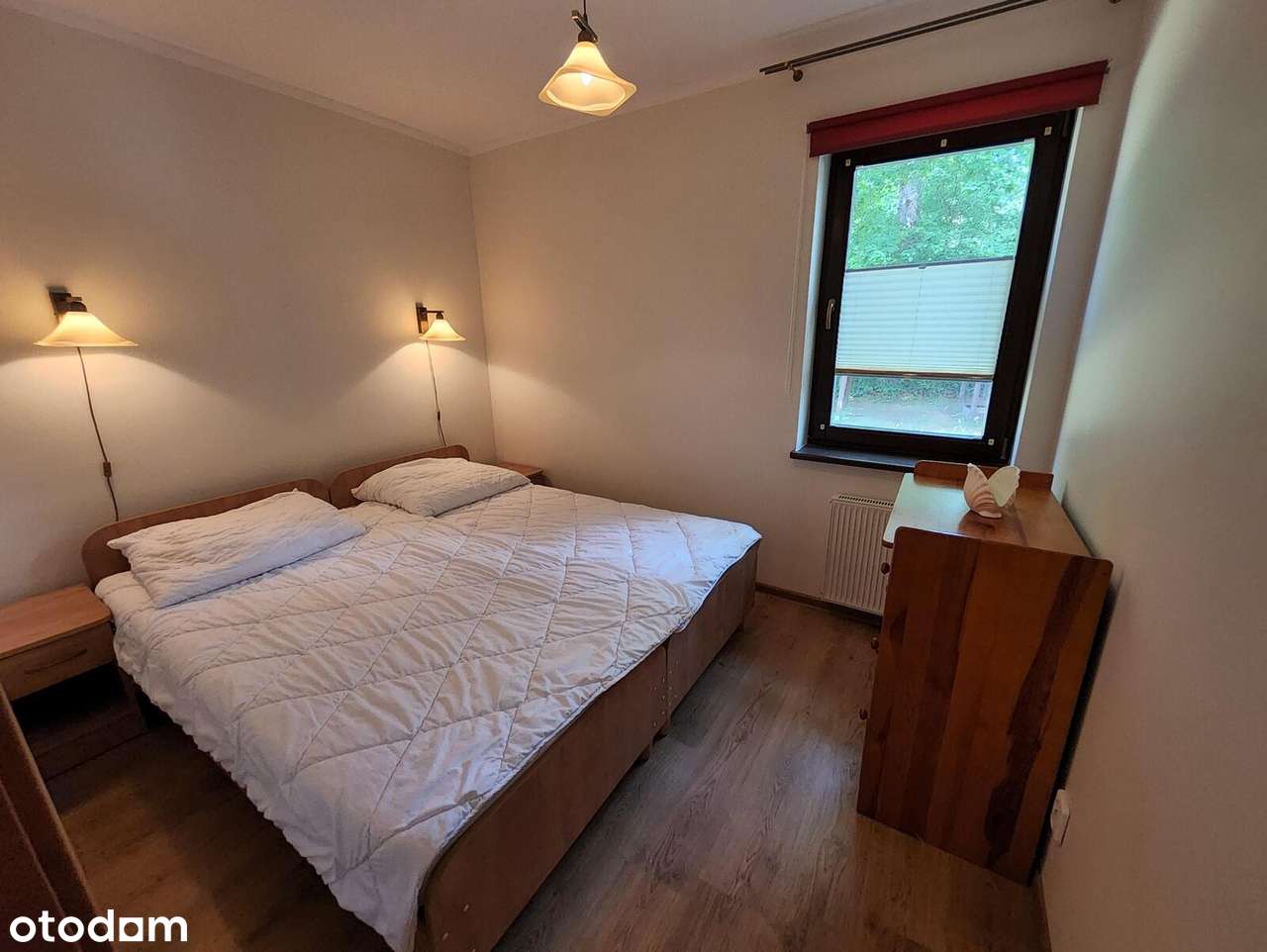 Uroczy pensjonat w lesie, blisko morza.-5