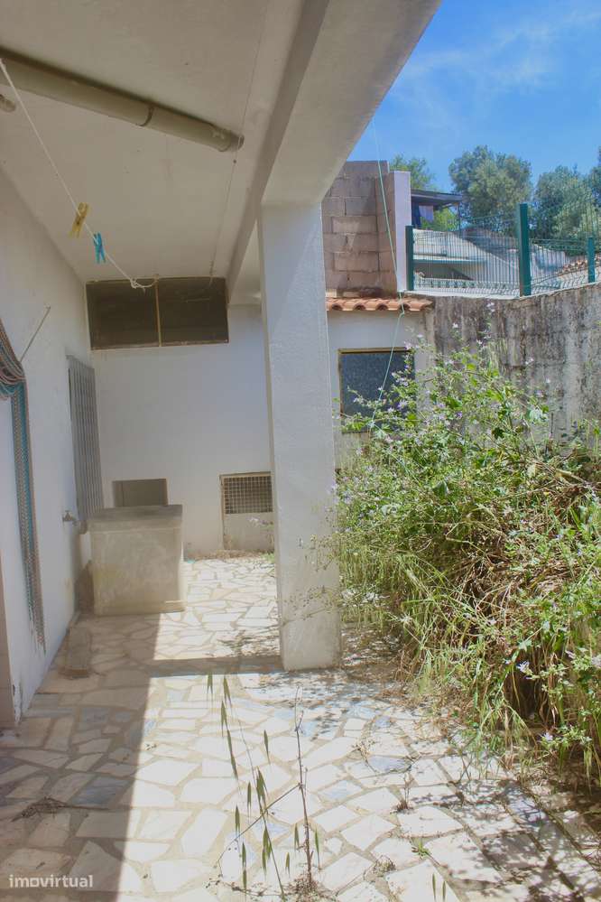 Moradia T5 com mais de 200m2 em Boliqueime-29