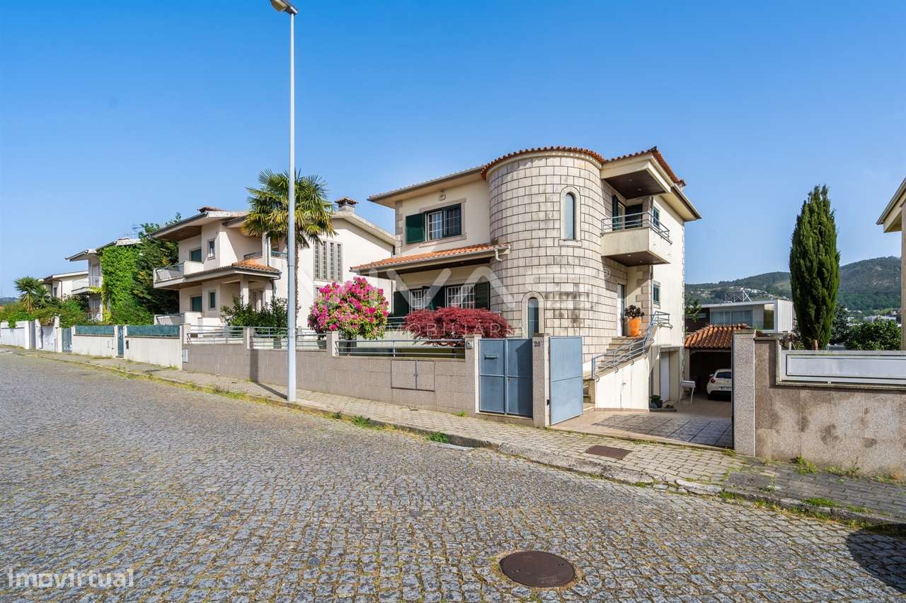 Moradia T3+1 Venda em Gualtar,Braga-8