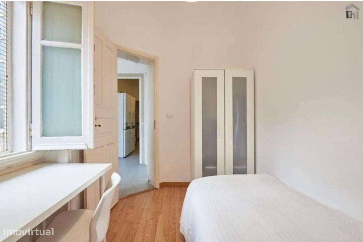 Quarto - localizado em Alameda Lisbon - Grande imagem: 3/10
