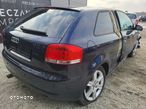 Audi A3 1.6 Ambiente - 9