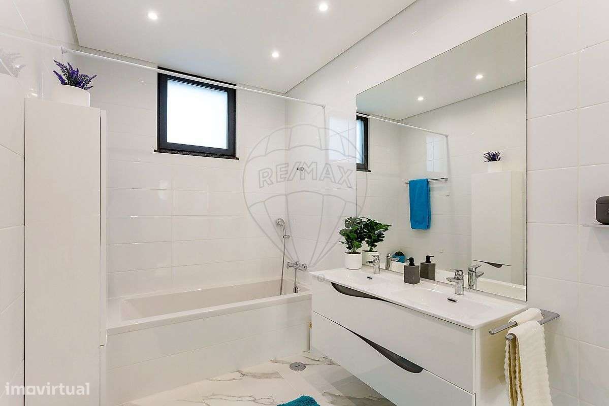 Moradia T4 para venda-14