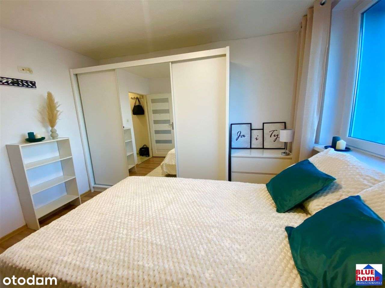 2 pokoje z balkonem i pięknym widokiem-3