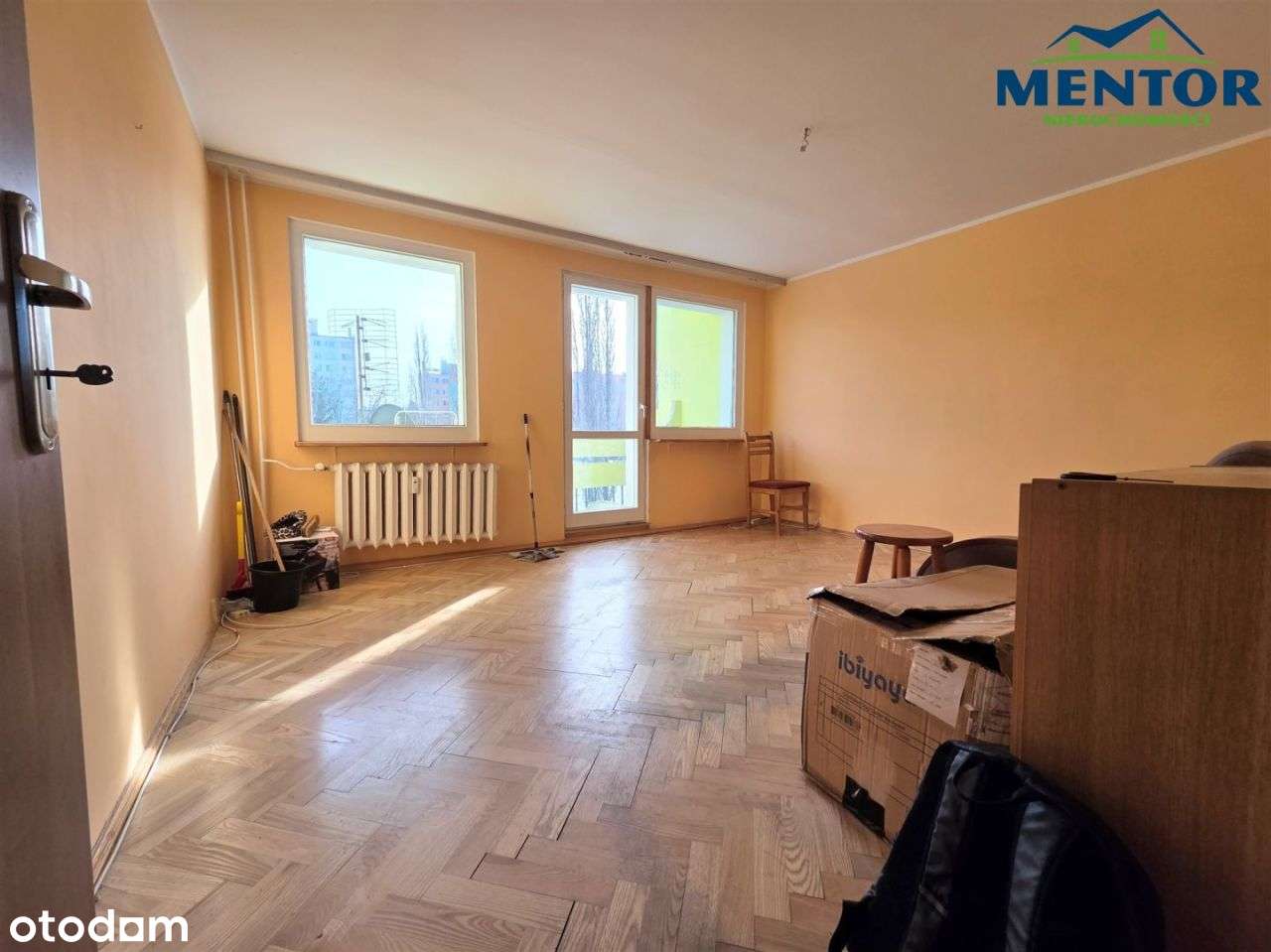 Przestronne mieszkanie na Podzamczu-0