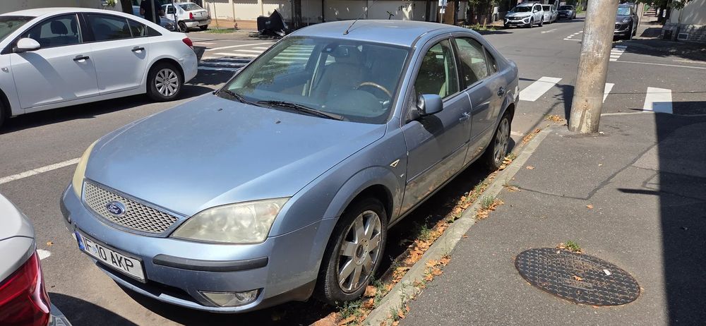 Ford Mondeo II [2001 - 2007] 2.5 V6 Ghia X 2004