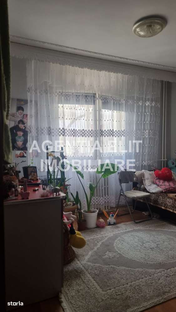 Apartament 2 camere, zona Capat 1, etajul 1-4
