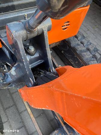 Hitachi ZAXIS-19 - 11