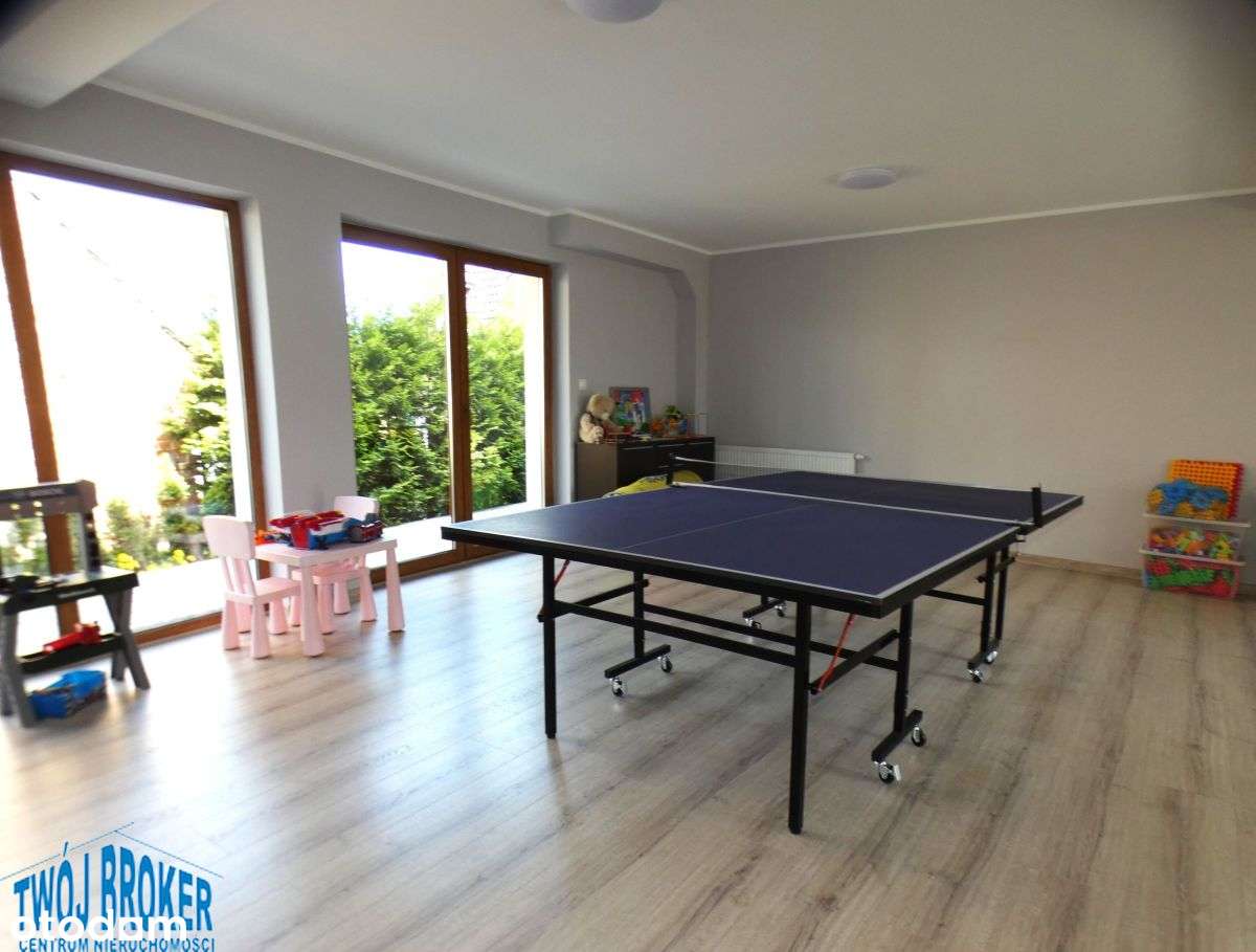 Nowy dom- Pensjonat w centrum Łeby-1