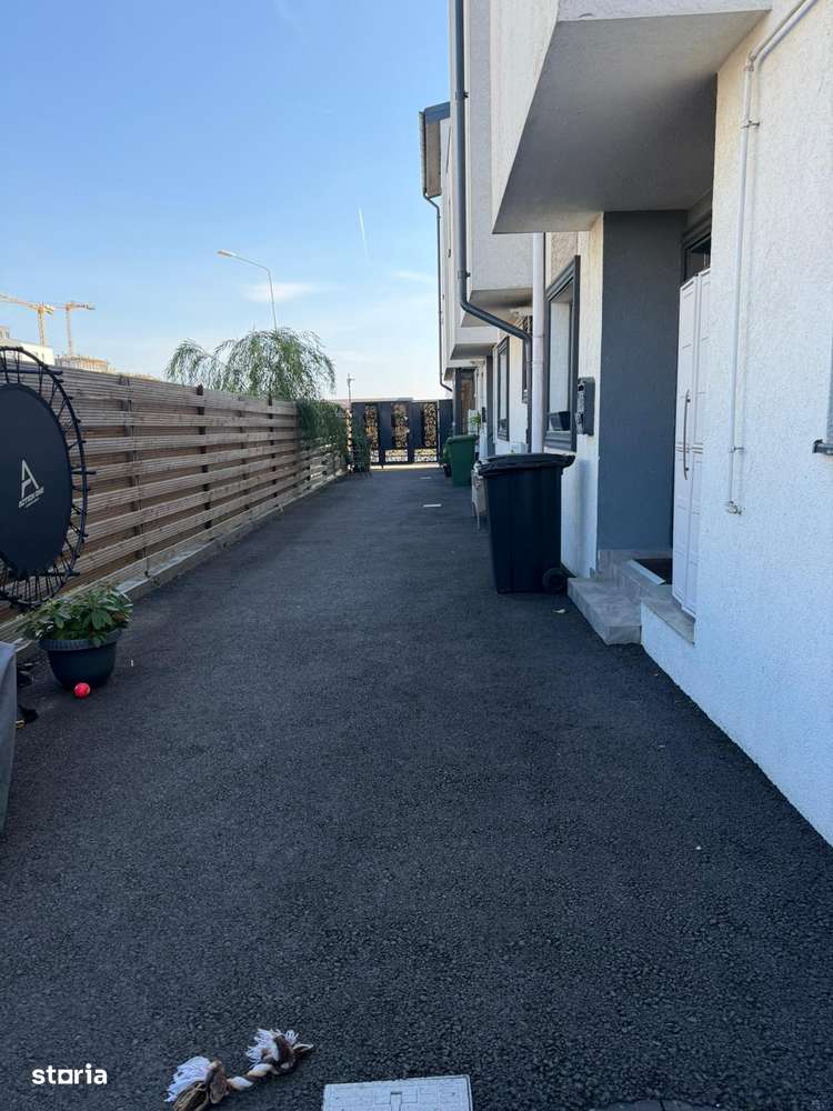 Casa insiruita P+1+M Drumul Binelui - Imagine principală: 2/19