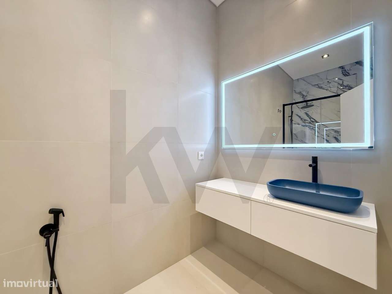 T3 REMODELADO | 2 SUITES | CLOSET | LOGRADOURO 35 m2 | AV. ALMIRANTE R-13