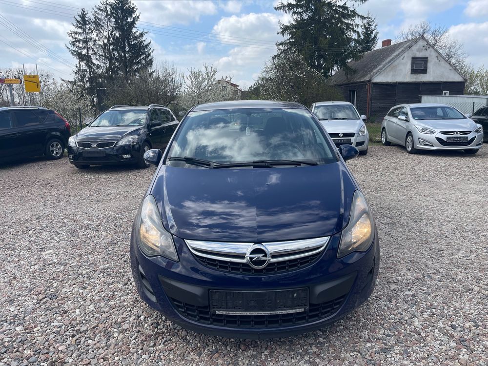 Opel Corsa D 1.2 16V Enjoy 2013