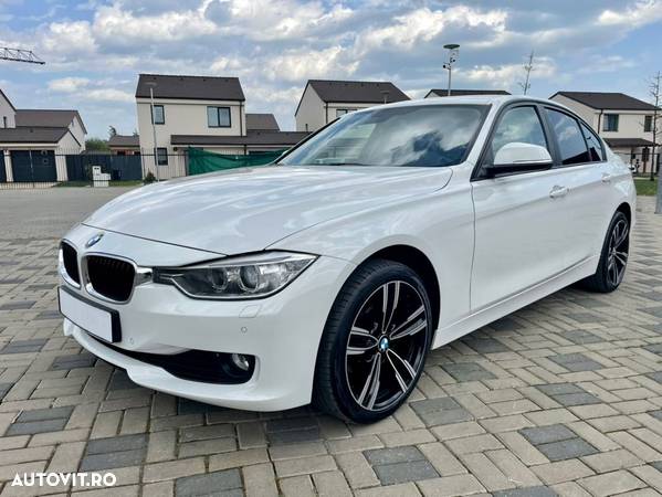 BMW Seria 3 - 30