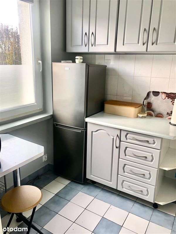 Gdynia ul. Narcyzowa zadbana kawalerka z balkonem-3