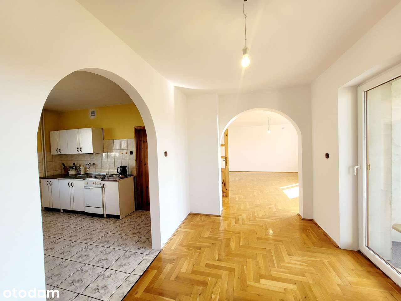 Dom z dużą działką, idealny dla rodziny-2