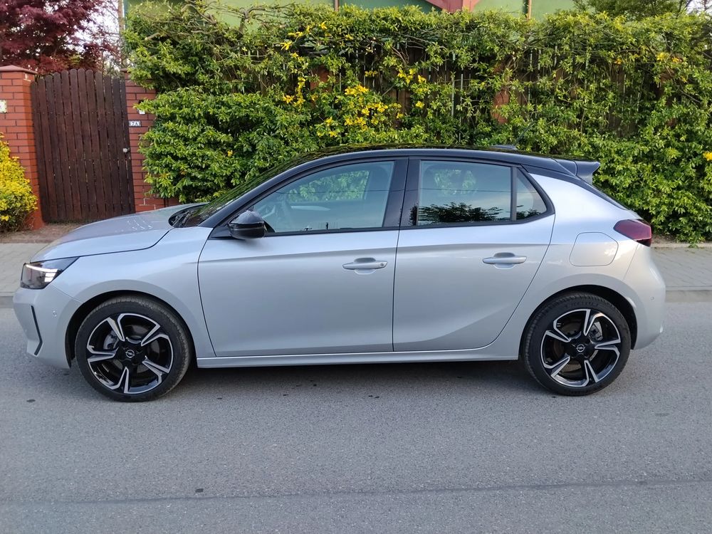Opel Corsa F 1.2 Direct Injection Turbo Hybrid 48 V 2025