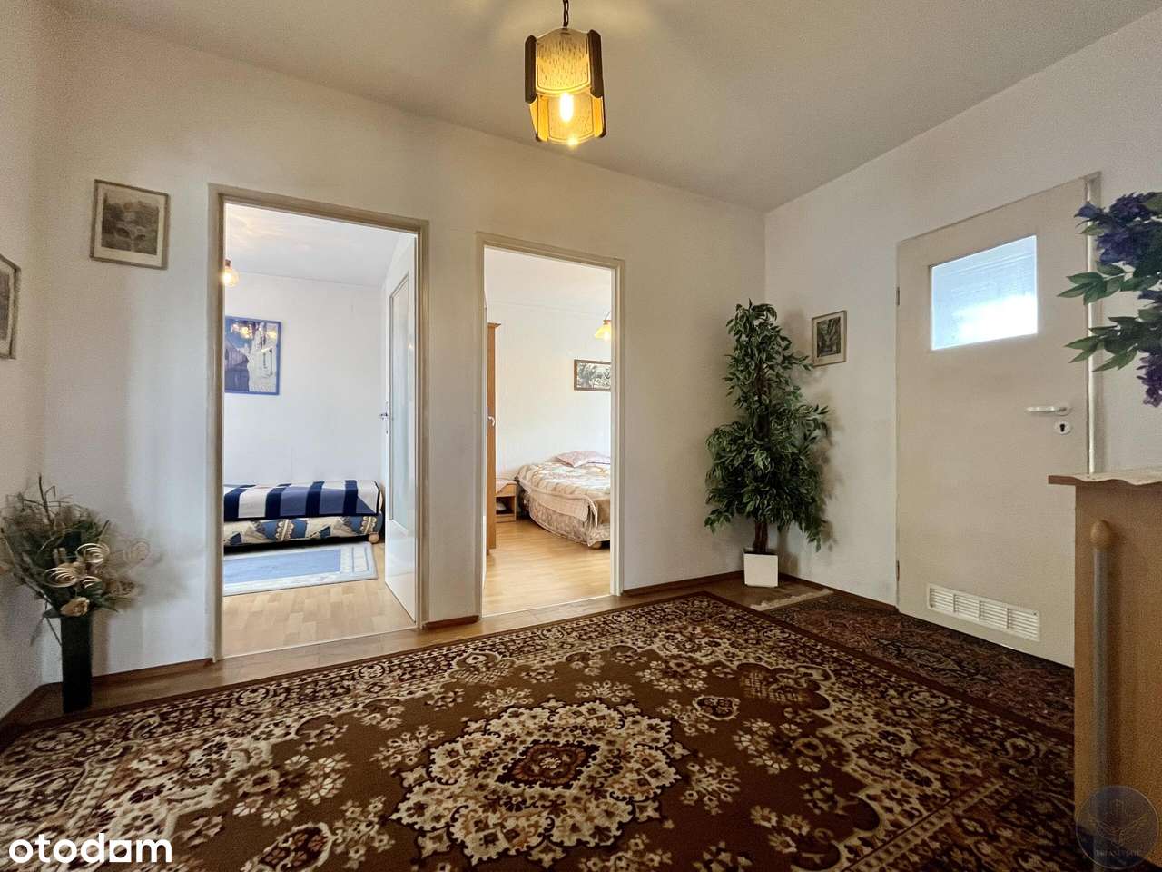 Dom Wolnostojący_210m2_Garaż_Ogród-9