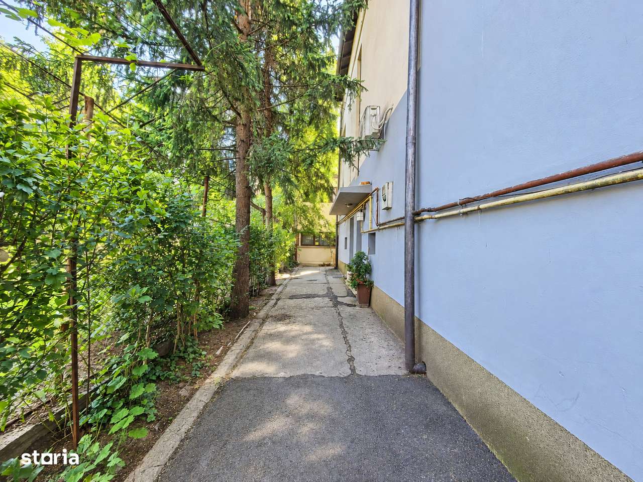 0% APARTAMENT 3 Camere + Anexa | 188 mp si CURTE 122mp Domenii la 10m-1