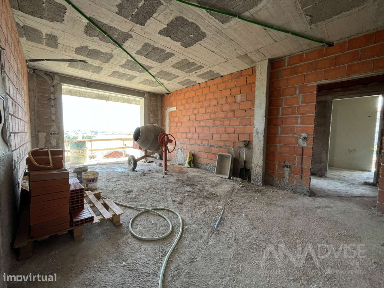 Apartamento T2 DUPLEX Venda em Abraveses,Viseu - Grande imagem: 1/40