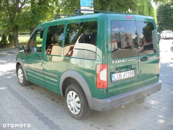 Ford Tourneo Connect - 7