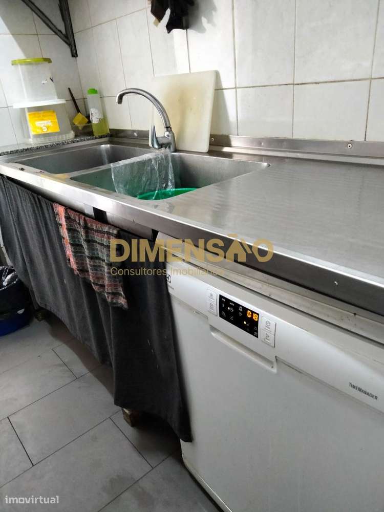 Trespasse de Café/Restaurante DCI136-16