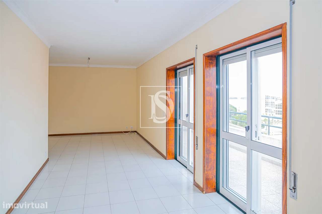 Apartamento T2 no Centro de Esposende com Vista Mar-18