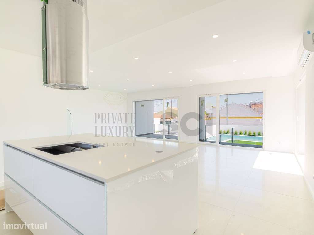 Moradia T3 Palhais | com Piscina | Lote de 500 m2 - Grande imagem: 5/39