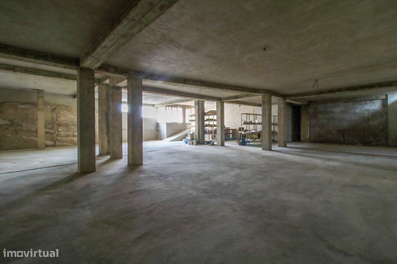 Armazém em Oliveira, Santo Tirso.-5