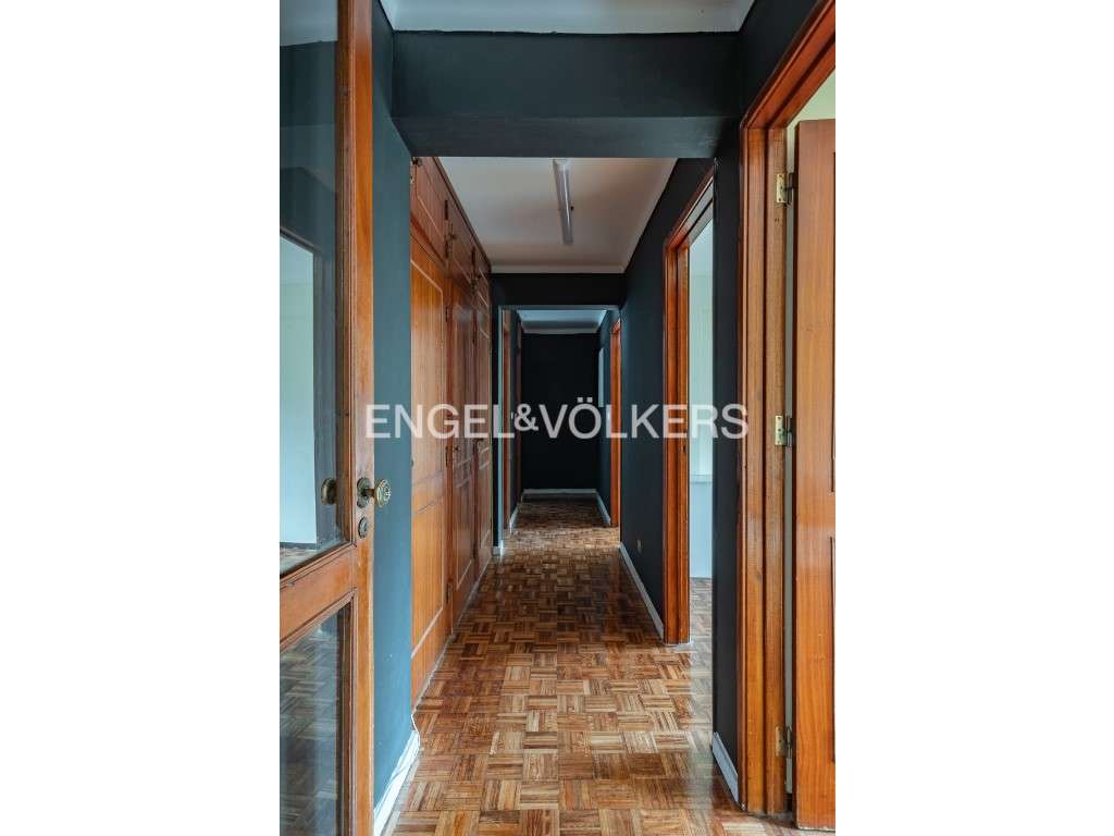 Apartamento T3 no Monte da Caparica-11