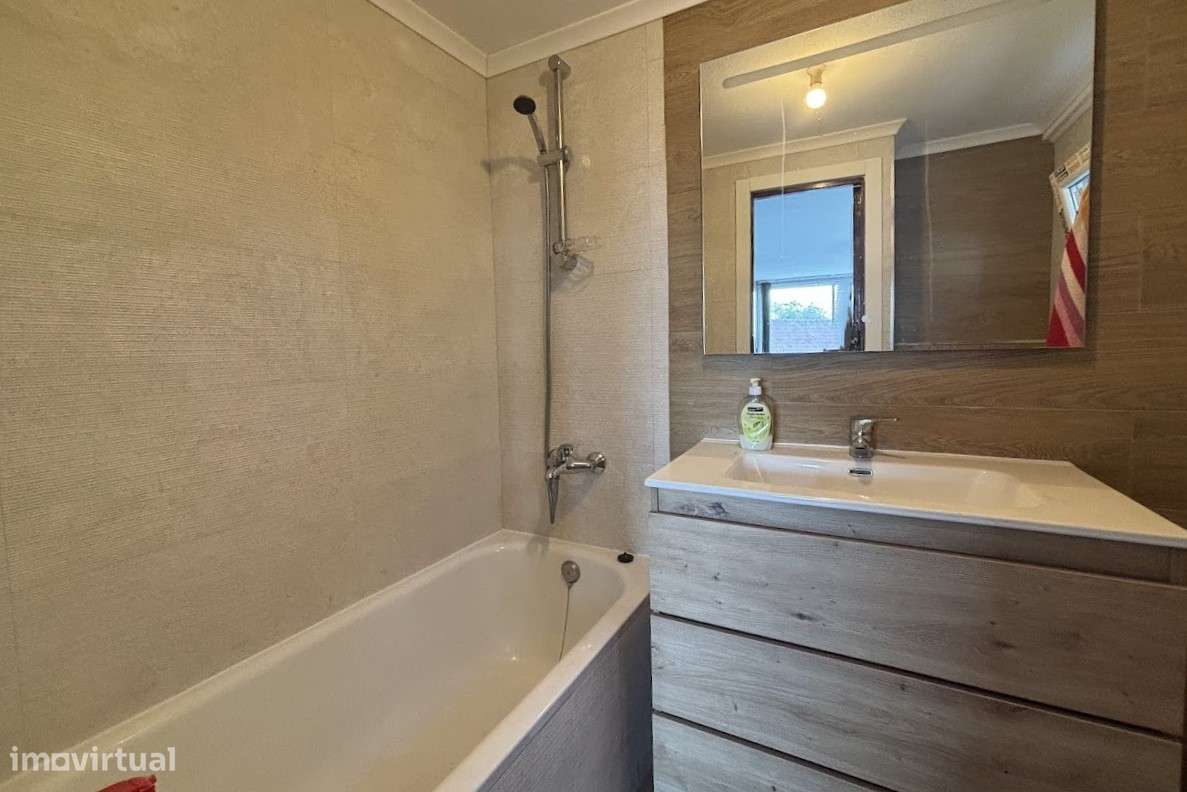 Moradia T3, Viseu, Tondela, Tondela e Nandufe - Grande imagem: 4/23