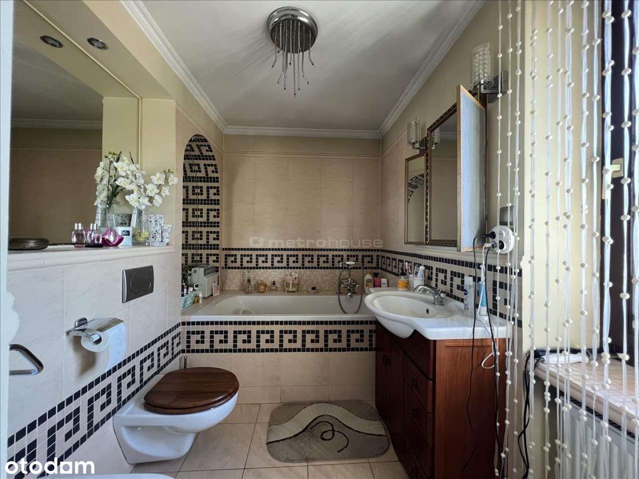 Piękny dom w Zalesiu Dolnym-11