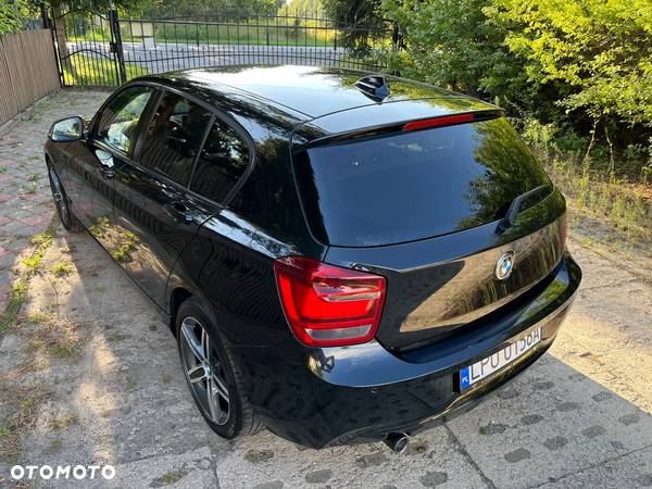 BMW Seria 1 120d Sport Line - 23