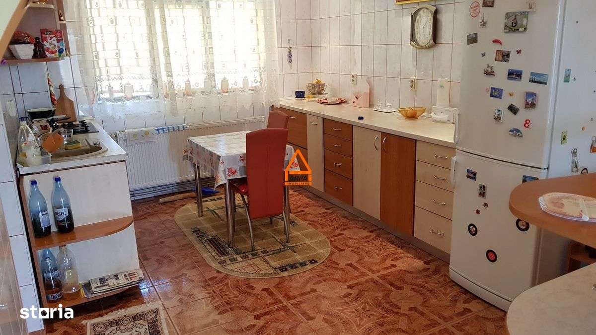 Casa / Vila - 310 mp , 1000 mp teren - Bucium - Imagine principală: 4/11