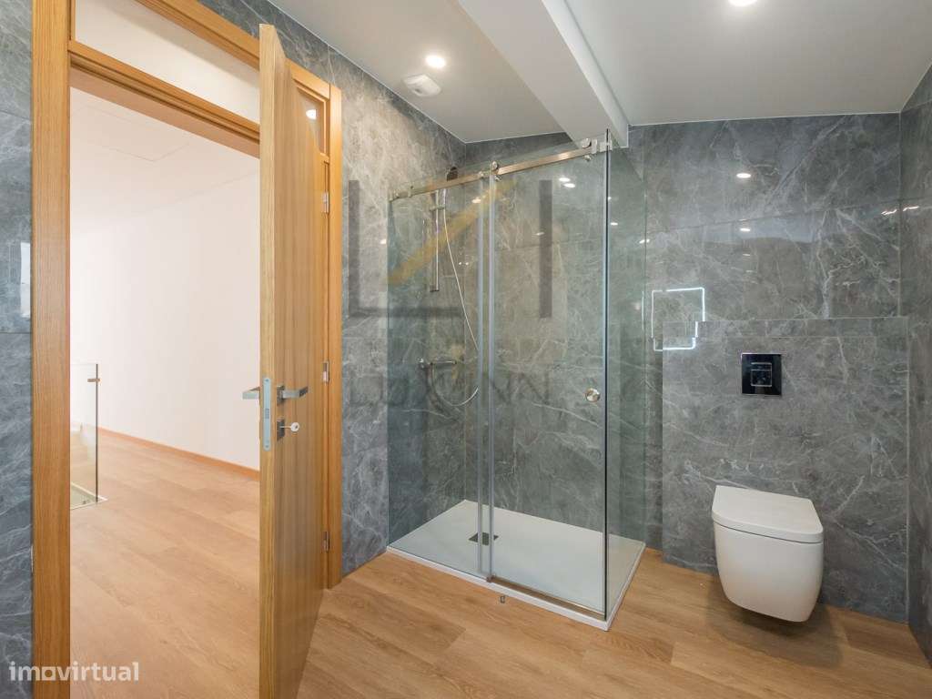 Moradia T5 Recuperada com Piscina, 2 Suítes e Garagem - Lote Isolad...-30