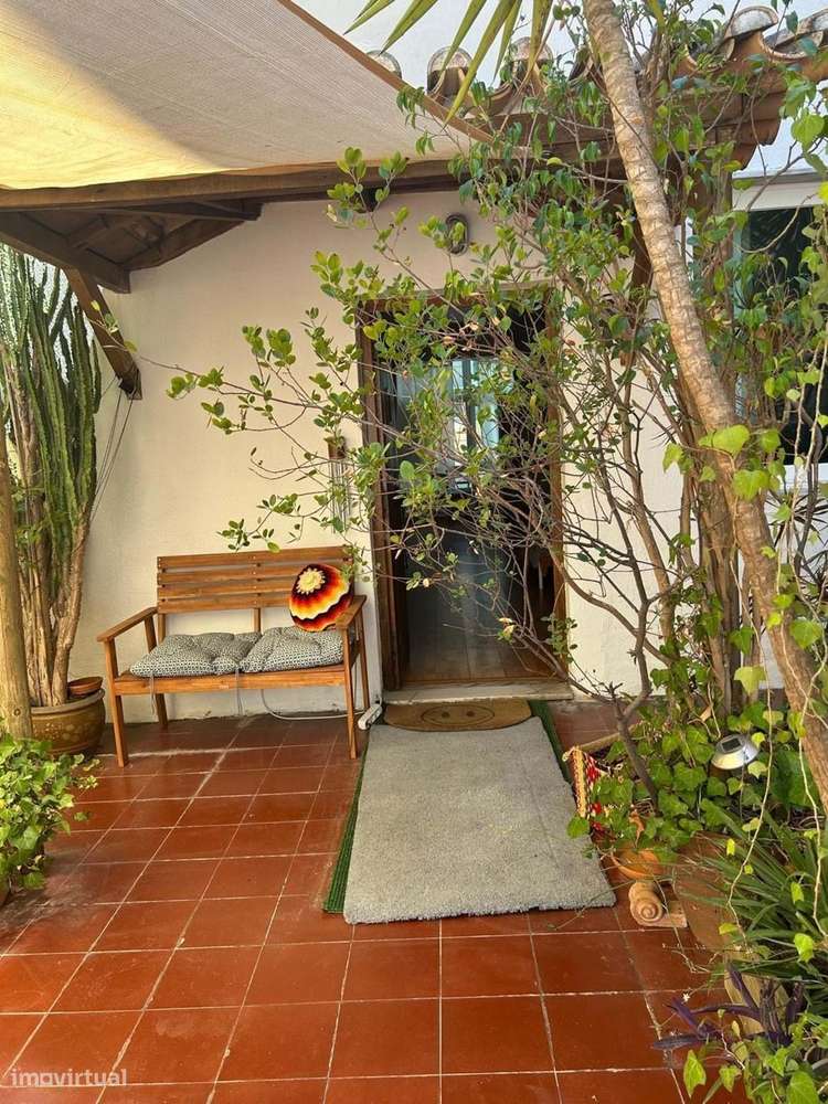 T1 Almada | Terraço | Estacionamento-18