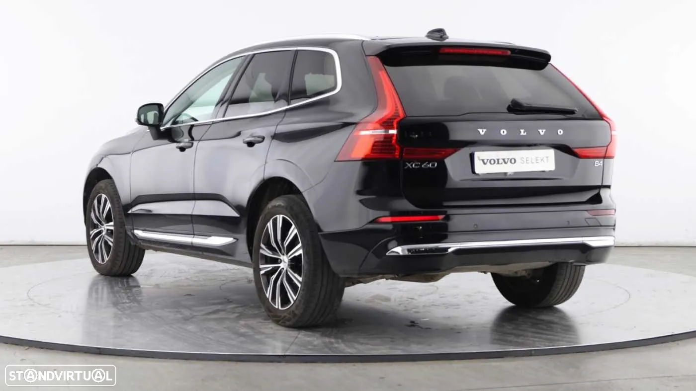 Volvo XC 60 2.0 B4 Inscription Geartronic - 3