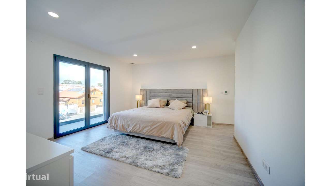 Moradia T4 na Serra de Casal de Cambra-23